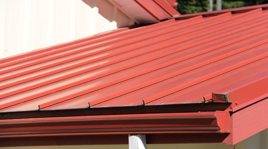 Professional metal roof installation in South Pomfret, VT